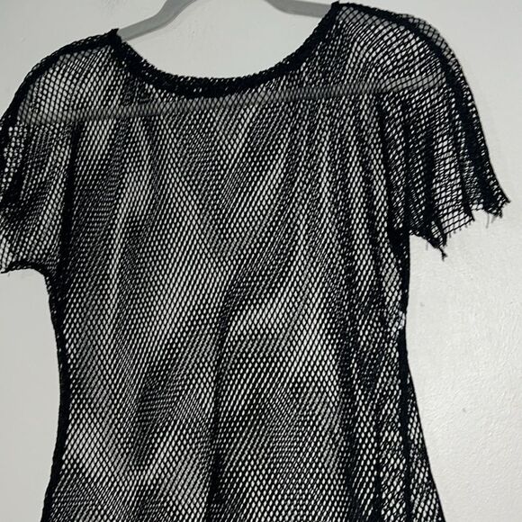 Short sleeve mesh T-shirt size small - Picture 2 of 4